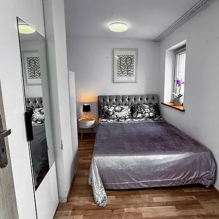 In Gdansk, Sempolowskiej Apartman *